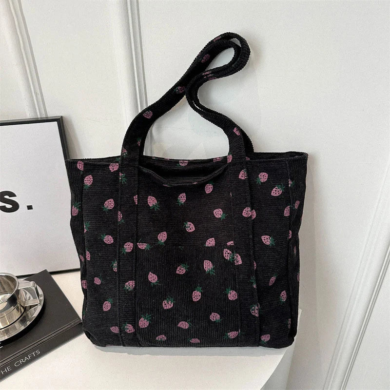 Tote Bag Kawaii noir et fraises